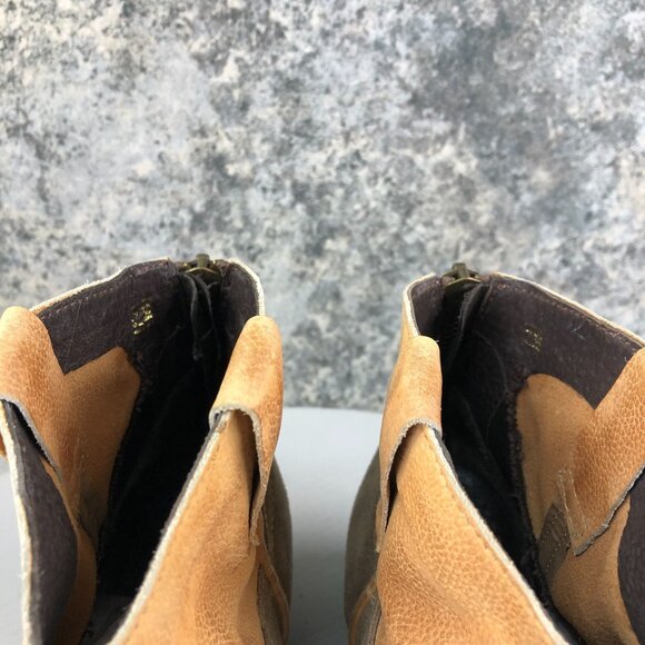 Steve Madden Women's Size 7.5M Midnite Brown Leather Suede Western Ankle Boots - Picture 4 of 14